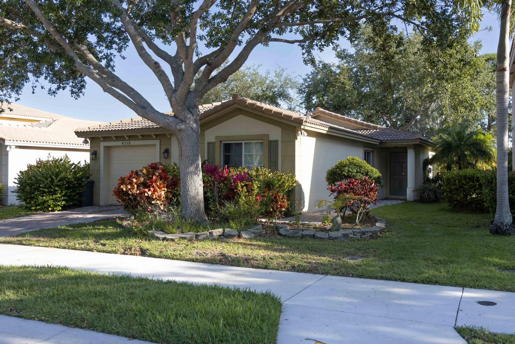 Photo of 4358 SE Graham Drive, Stuart, FL 34997 (MLS # RX-11092369)