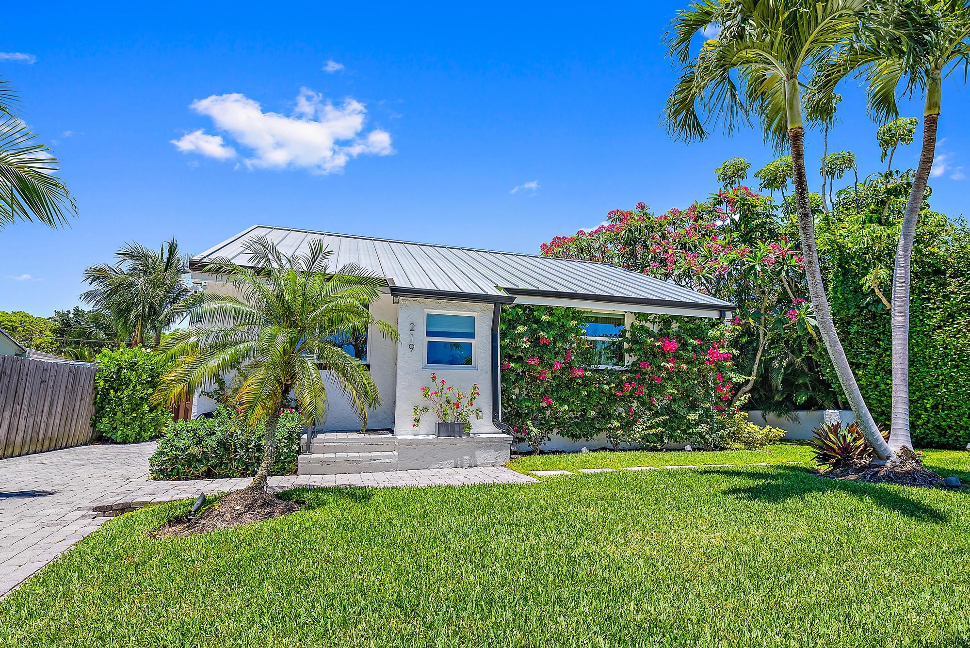 Property for Sale at 219 Alpine Road, West Palm Beach, Palm Beach County, Florida - Bedrooms: 3 
Bathrooms: 3  - $1,995,000