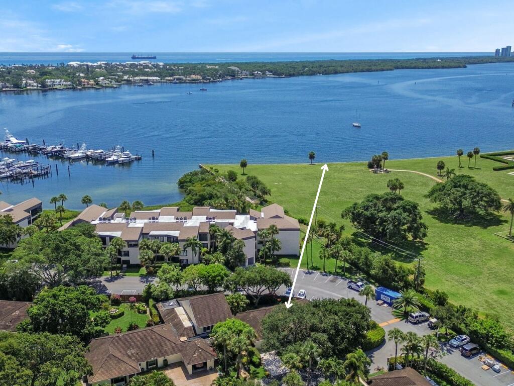 Property for Sale at 11473 Riverwood Place, North Palm Beach, Miami-Dade County, Florida - Bedrooms: 2 
Bathrooms: 2  - $800,000