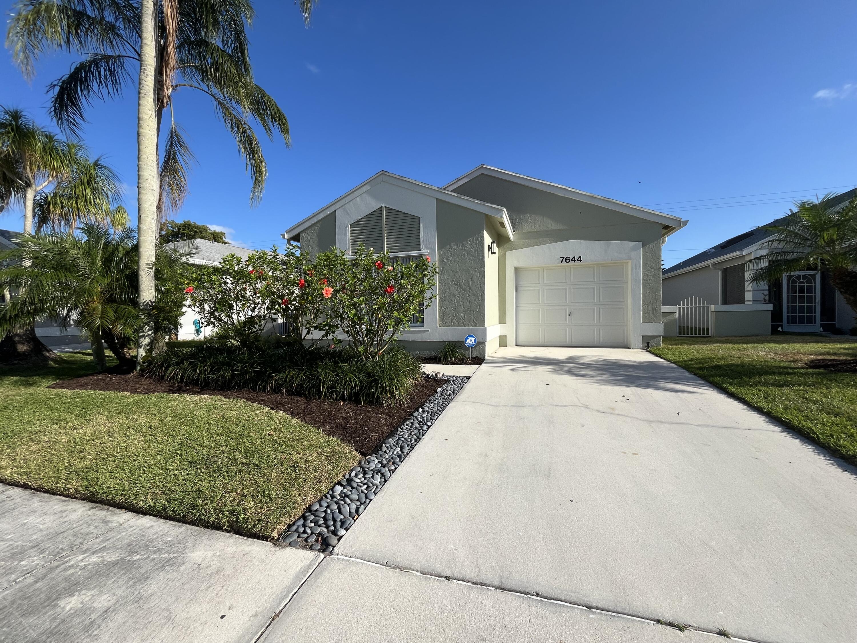 7644 Mansfield Hollow Holw, Delray Beach, Palm Beach County, Florida - 2 Bedrooms  
2 Bathrooms - 