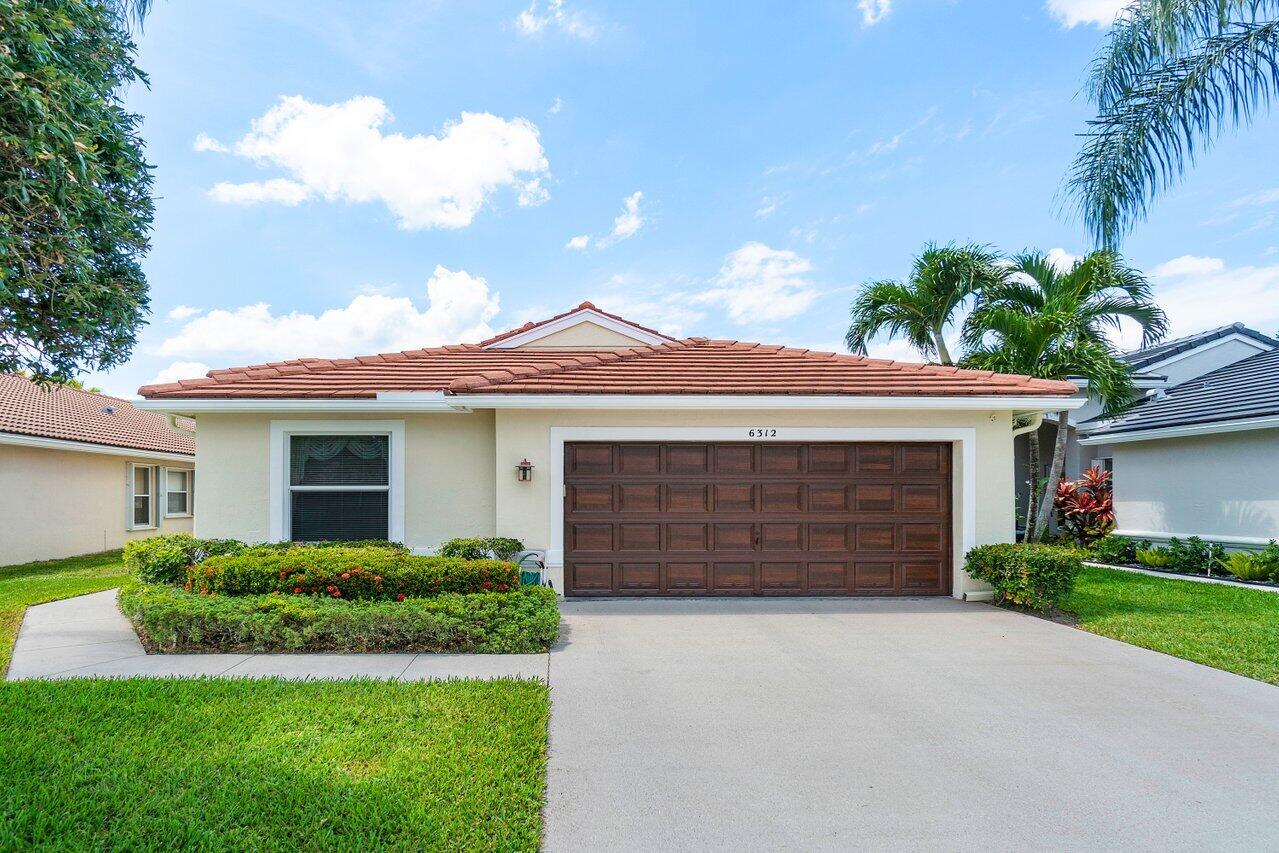 6312 Barton Creek Circle, Lake Worth, Palm Beach County, Florida - 3 Bedrooms  
2 Bathrooms - 