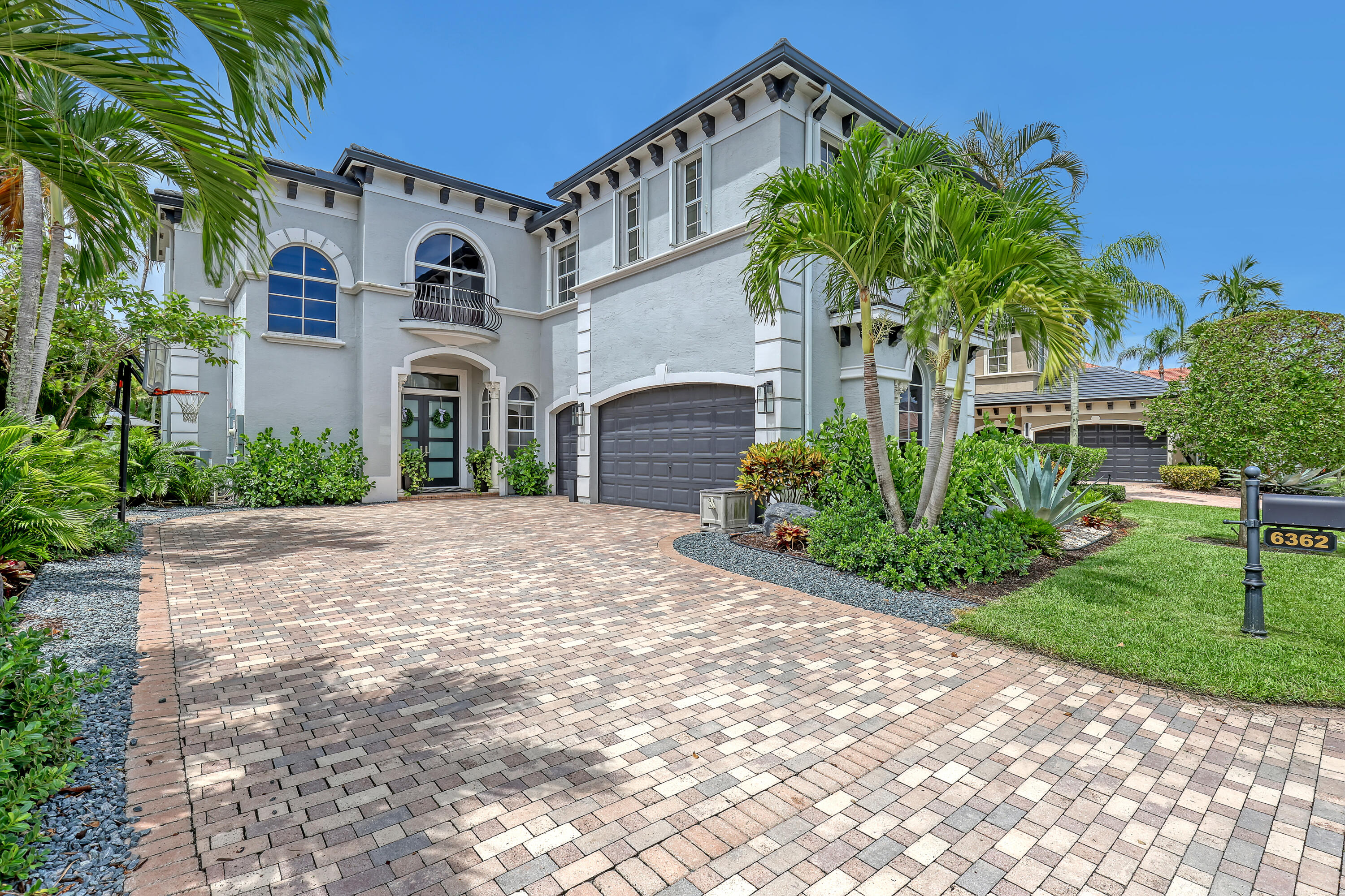 6362 Via Venetia, Delray Beach, Palm Beach County, Florida - 5 Bedrooms  
4 Bathrooms - 