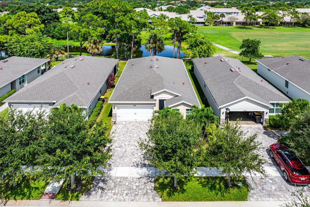 Photo of 5721 SE Kawana Trail, Hobe Sound, FL 33455 (MLS # RX-11126551)