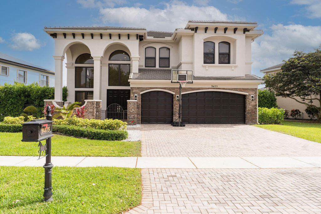 9475 Equus Circle, Boynton Beach, Palm Beach County, Florida - 5 Bedrooms  
5 Bathrooms - 