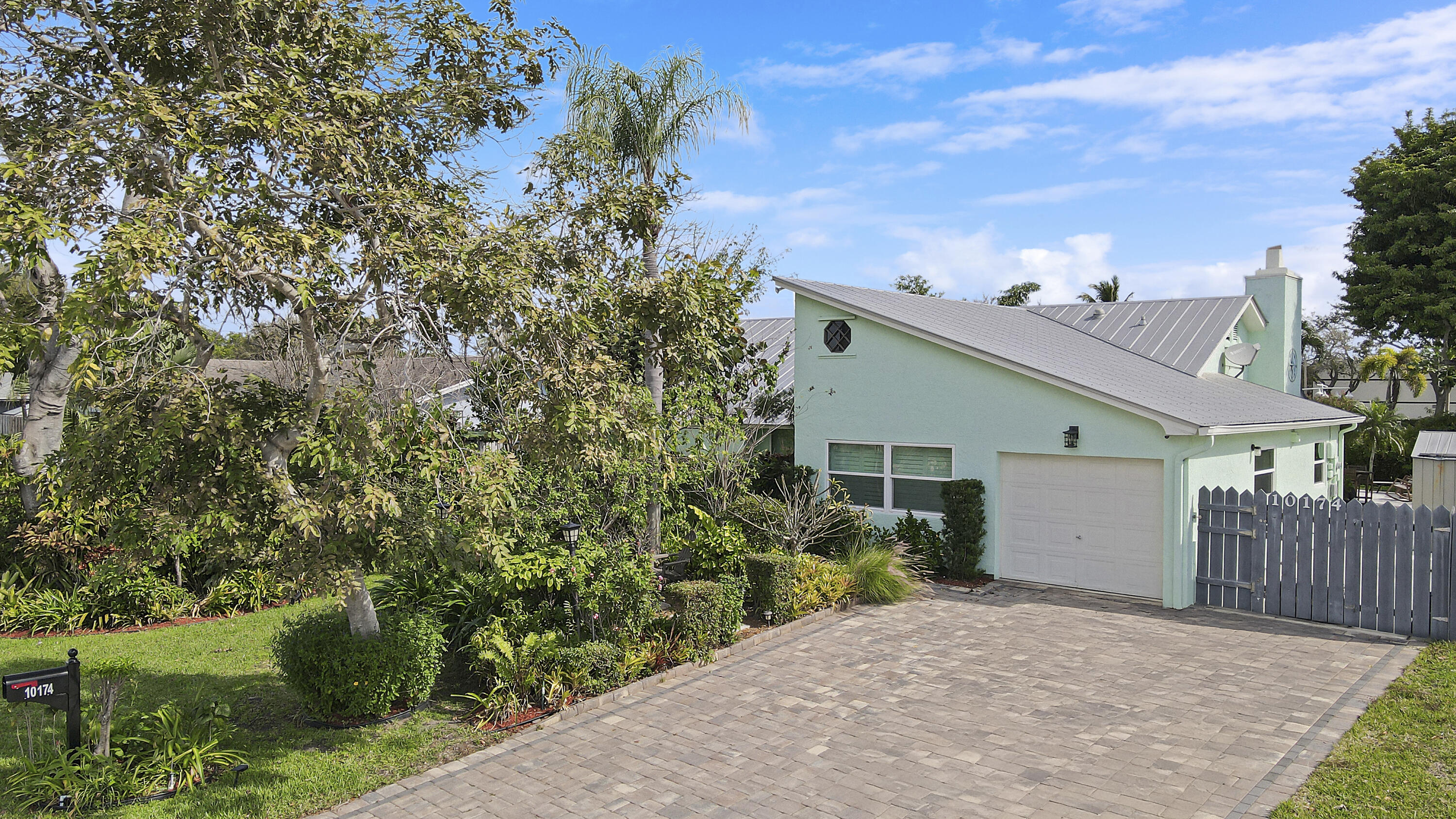 Property for Sale at 10174 Dogwood Avenue, Palm Beach Gardens, Palm Beach County, Florida - Bedrooms: 3 
Bathrooms: 3  - $746,000