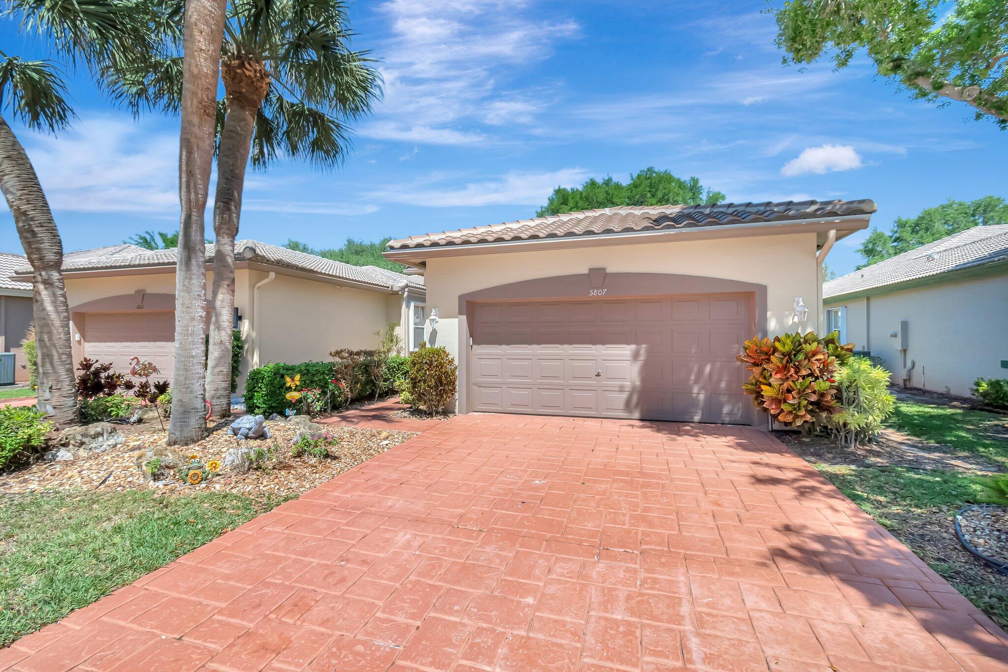 5807 Grand Harbour Circle, Boynton Beach, Palm Beach County, Florida - 3 Bedrooms  
2 Bathrooms - 