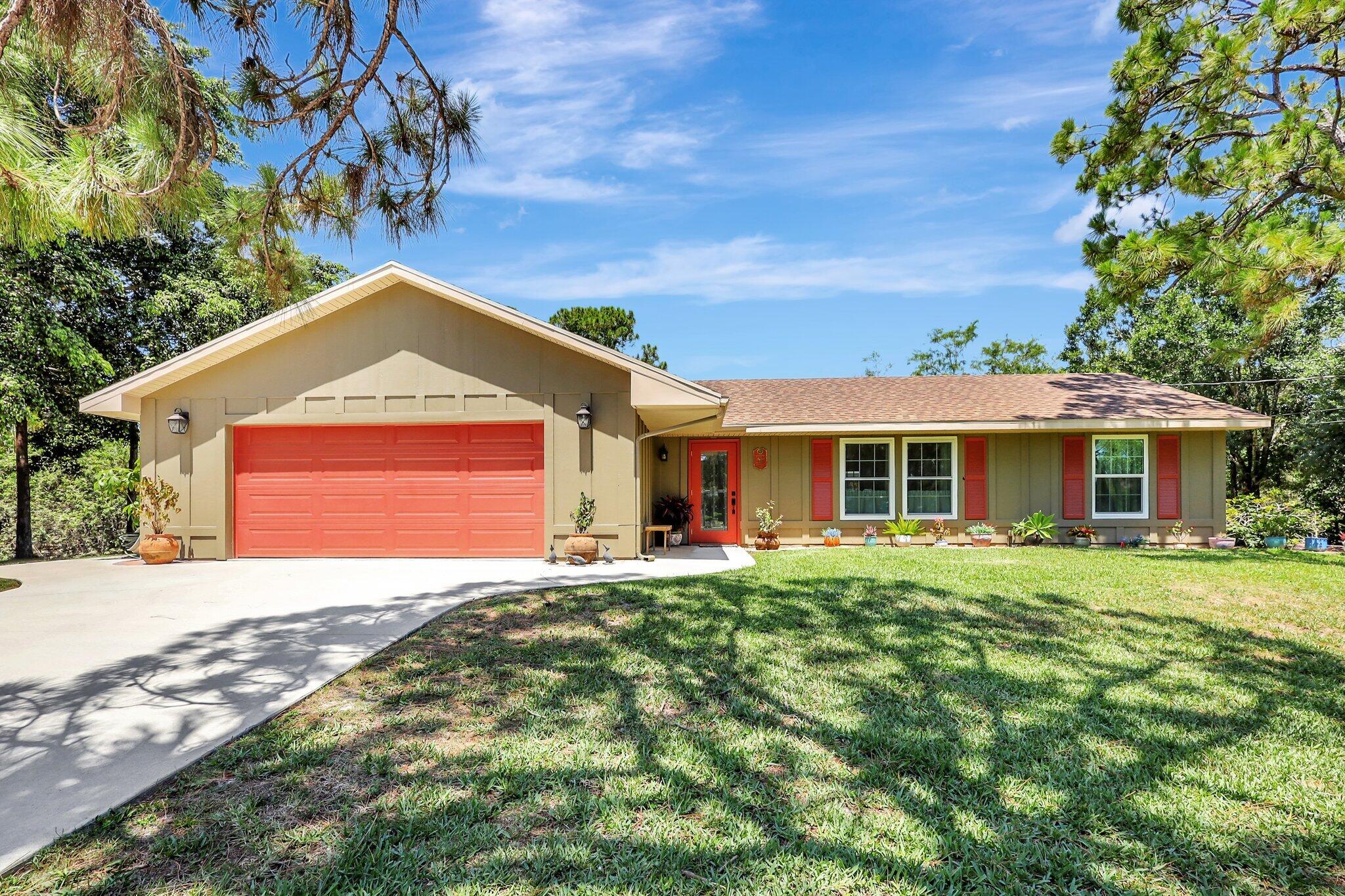 15645 85th Avenue, Palm Beach Gardens, Palm Beach County, Florida - 3 Bedrooms  
2 Bathrooms - 