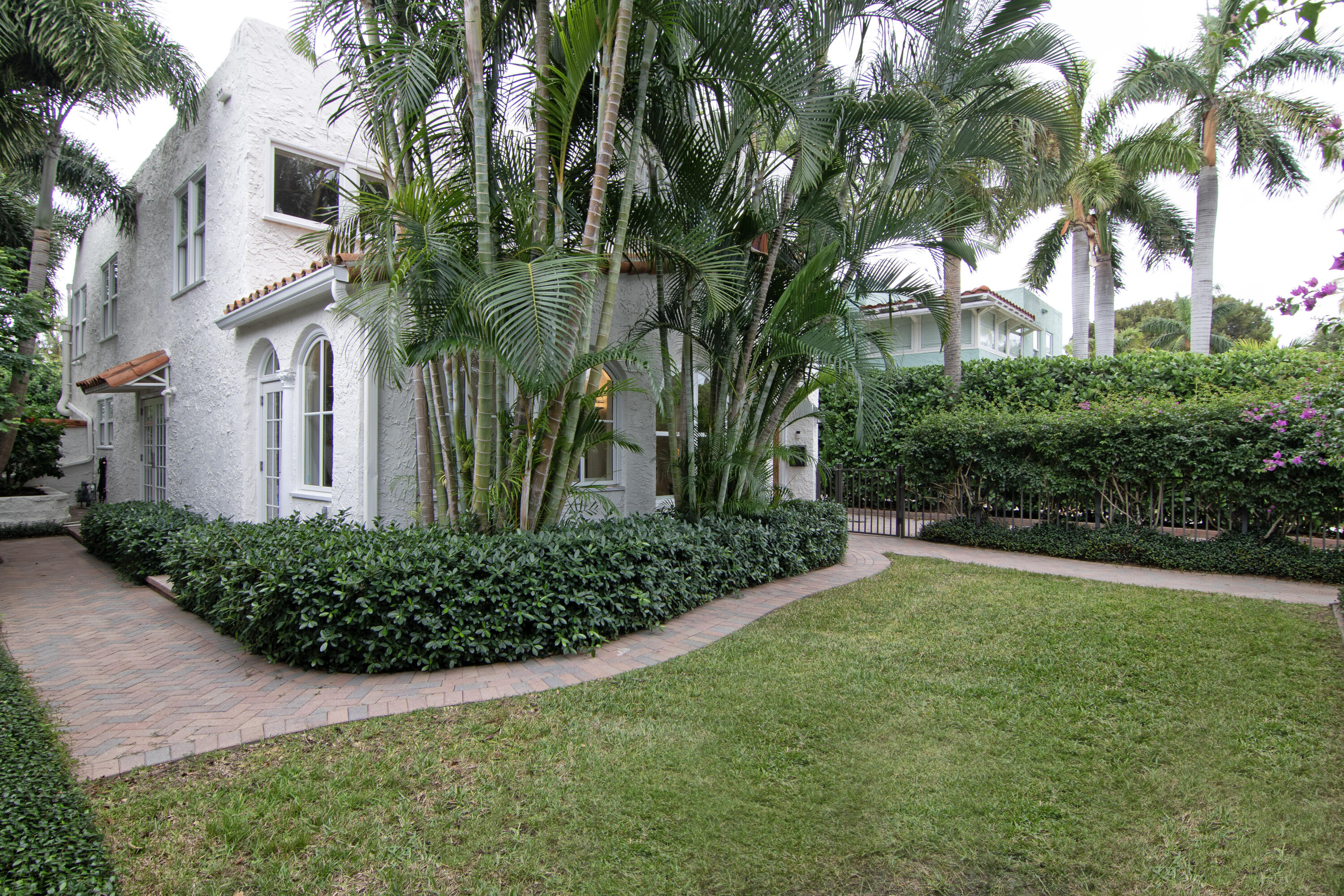 316 Dyer Road, West Palm Beach, Palm Beach County, Florida - 3 Bedrooms  
3 Bathrooms - 