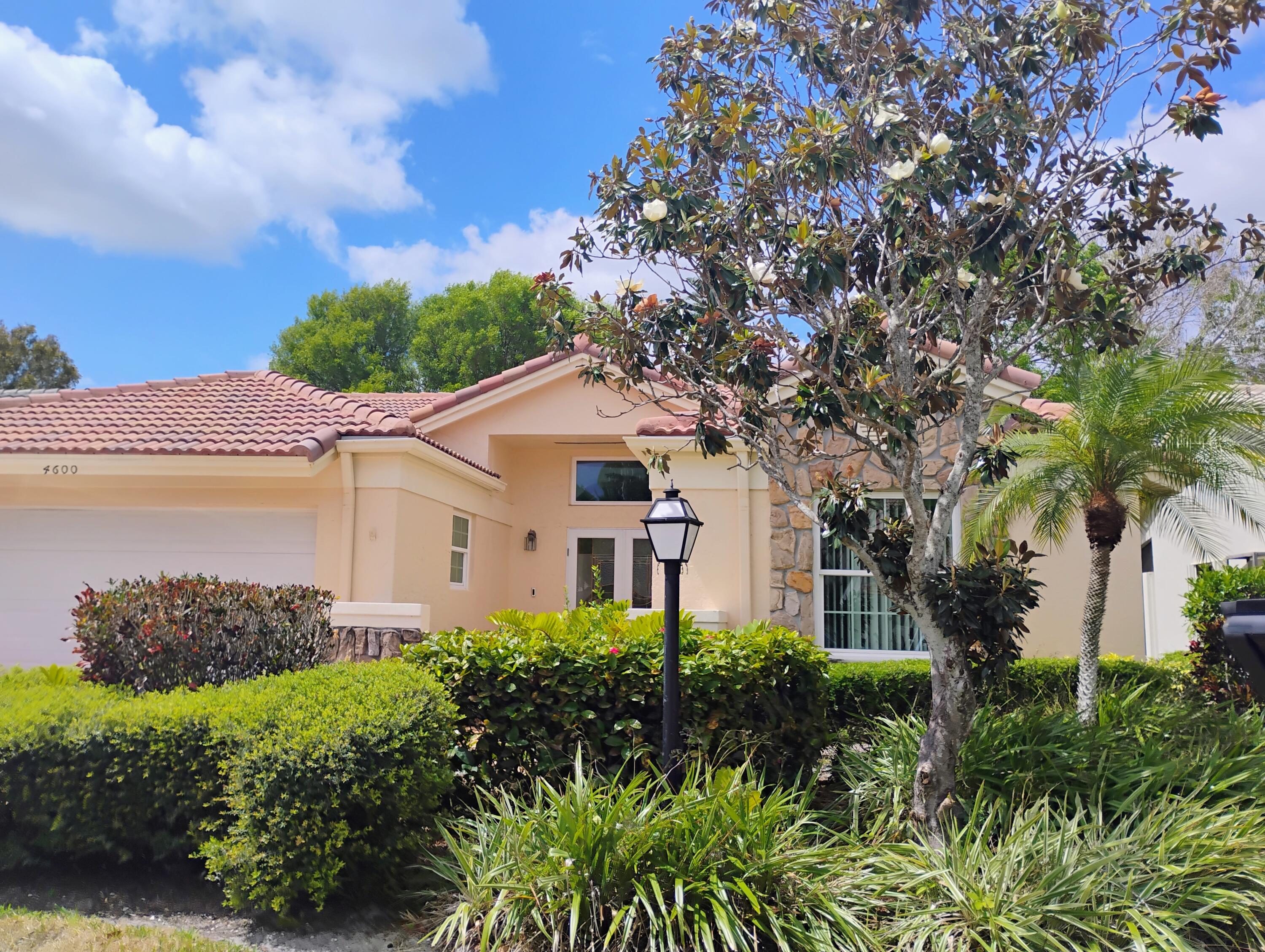 4600 E Catamaran Circle, Boynton Beach, Palm Beach County, Florida - 3 Bedrooms  
2 Bathrooms - 