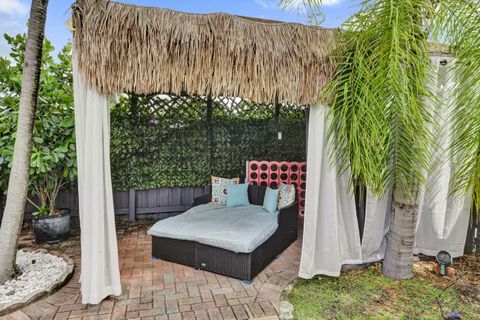 Tiny photo for 4460 NE 17th Terrace, Oakland Park, FL 33334 (MLS # RX-11120847)