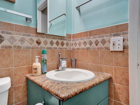 Tiny photo for 4460 NE 17th Terrace, Oakland Park, FL 33334 (MLS # RX-11120847)