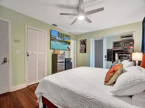 Tiny photo for 4460 NE 17th Terrace, Oakland Park, FL 33334 (MLS # RX-11120847)