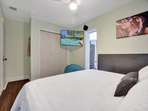 Tiny photo for 4460 NE 17th Terrace, Oakland Park, FL 33334 (MLS # RX-11120847)