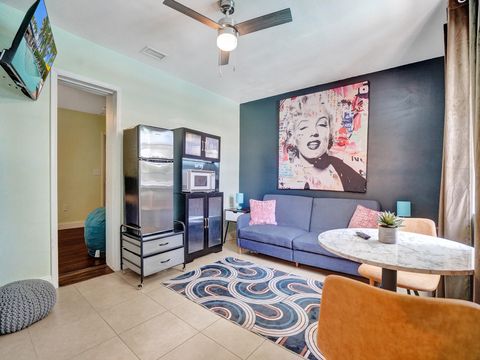 Tiny photo for 4460 NE 17th Terrace, Oakland Park, FL 33334 (MLS # RX-11120847)