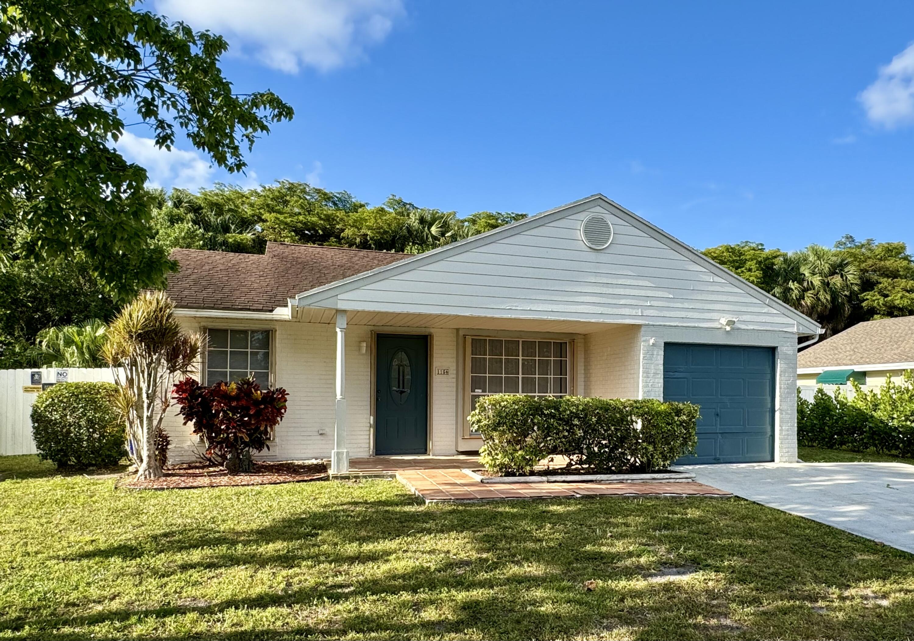 Property for Sale at 1156 Grandview Circle, Royal Palm Beach, Palm Beach County, Florida - Bedrooms: 3 
Bathrooms: 2  - $399,000