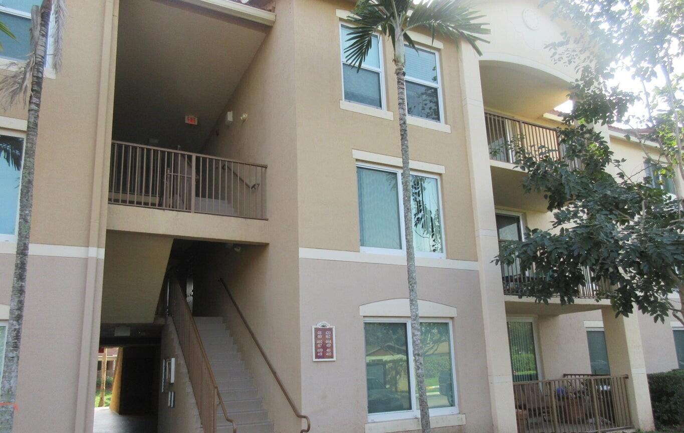 Property for Sale at 419 Villa Circle, Boynton Beach, Palm Beach County, Florida - Bedrooms: 2 
Bathrooms: 2  - $280,000