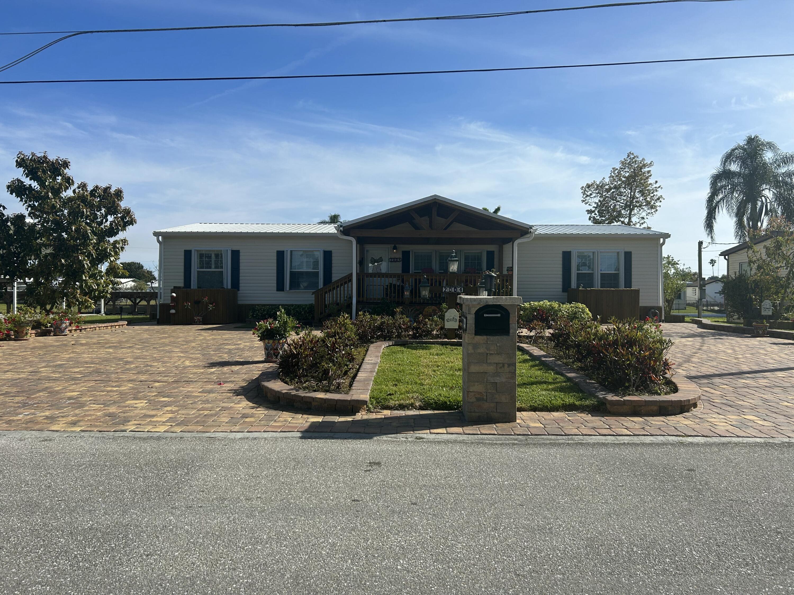 Listing image 1