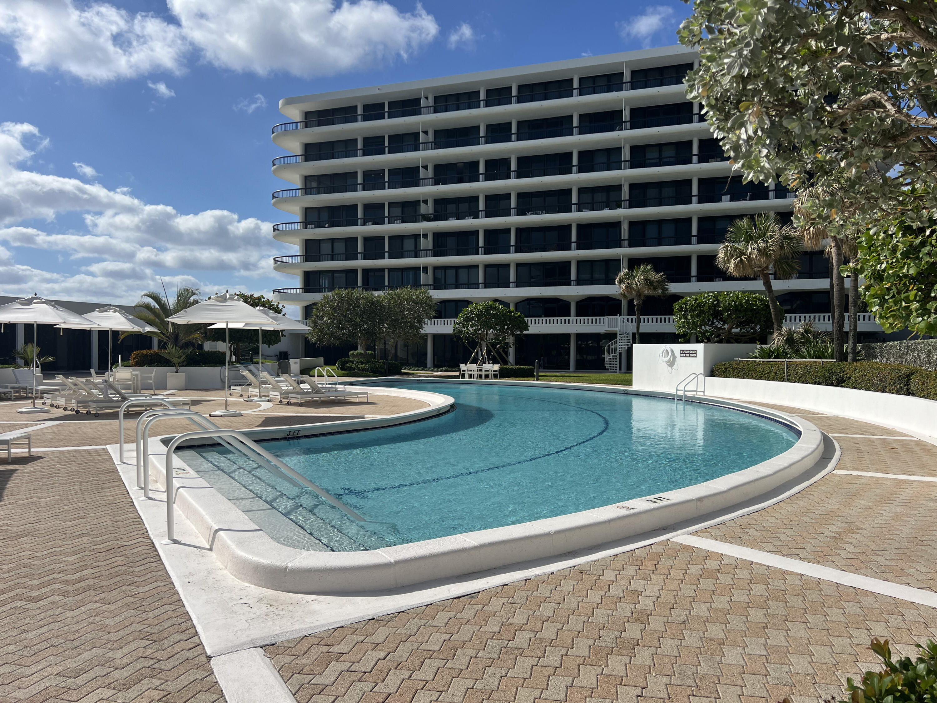 Property for Sale at 2660 S Ocean Boulevard C 5 W, Palm Beach, Palm Beach County, Florida - Bathrooms: 1  - $300,000