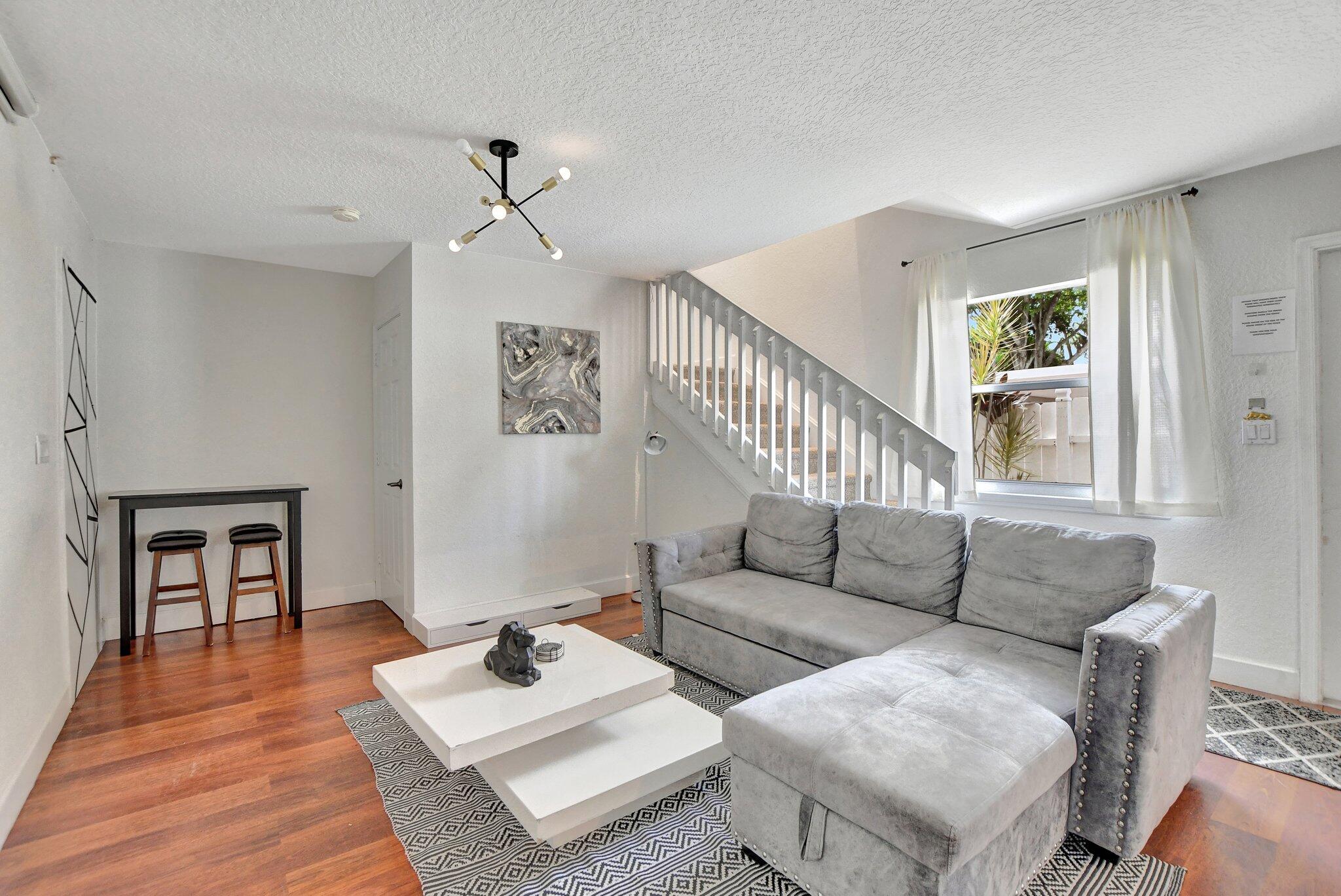 Property for Sale at 8176 Scenic Turn, Boca Raton, Palm Beach County, Florida - Bedrooms: 9 
Bathrooms: 4  - $799,999