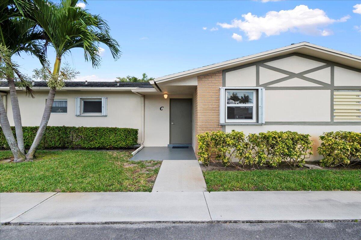 2561 Emory Drive C, West Palm Beach, Palm Beach County, Florida - 1 Bedrooms  
1 Bathrooms - 