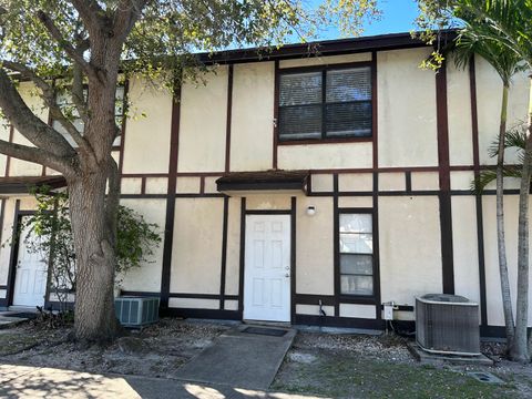 Photo of 5145 Breckenridge Place #35, West Palm Beach, FL 33417 (MLS # RX-11127129)