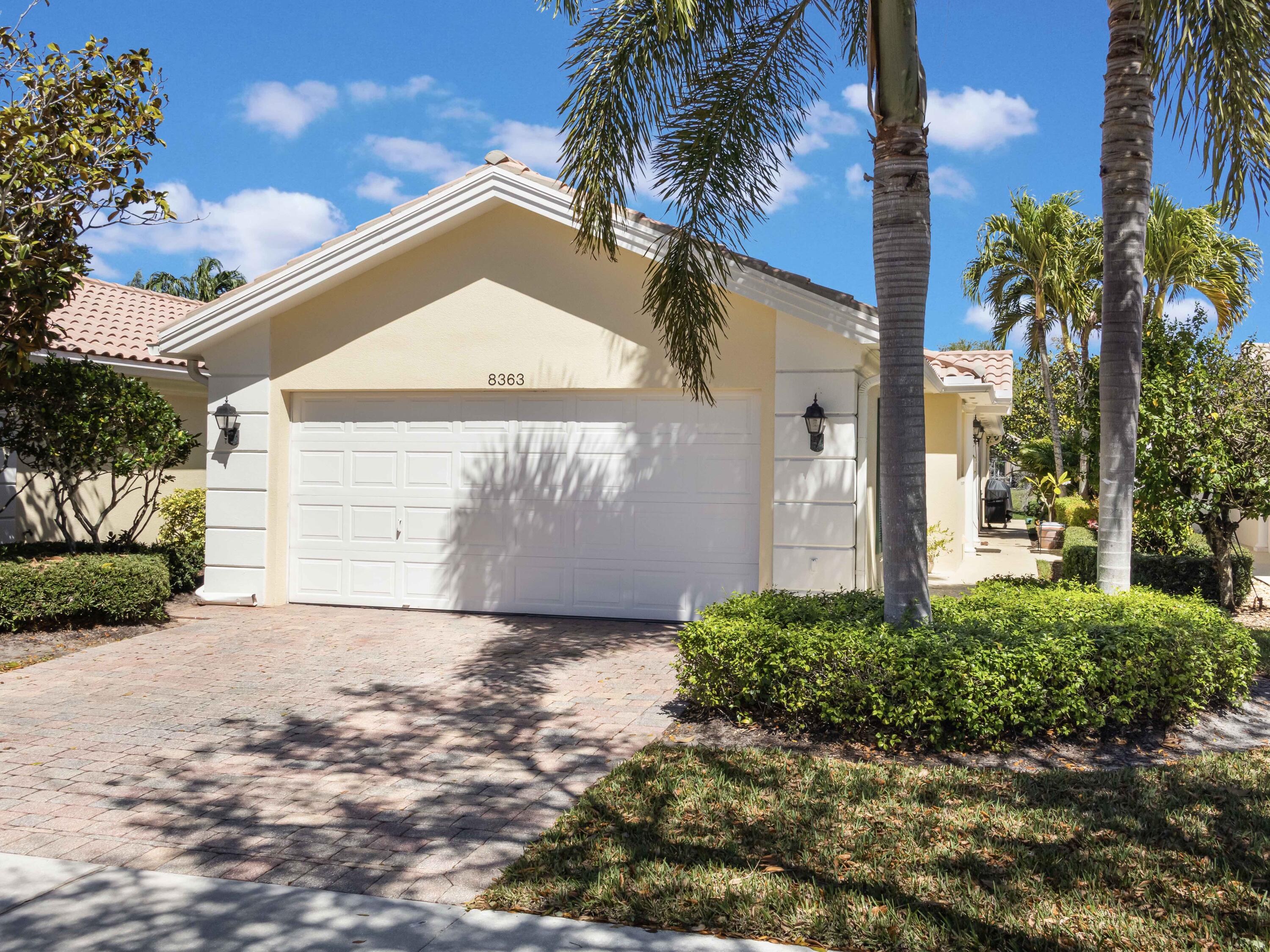 8363 Cozumel Lane, Wellington, Palm Beach County, Florida - 2 Bedrooms  
2 Bathrooms - 