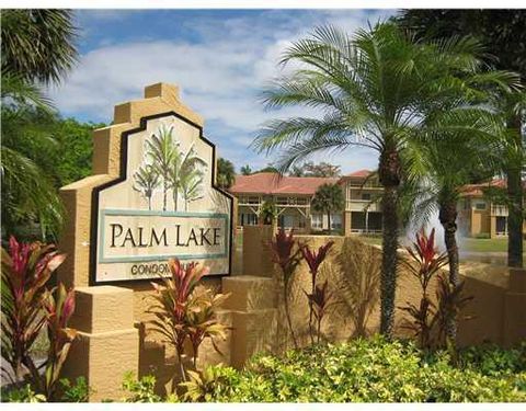 Photo of 4759 Via Palm Lake #302, West Palm Beach, FL 33417 (MLS # RX-11125318)