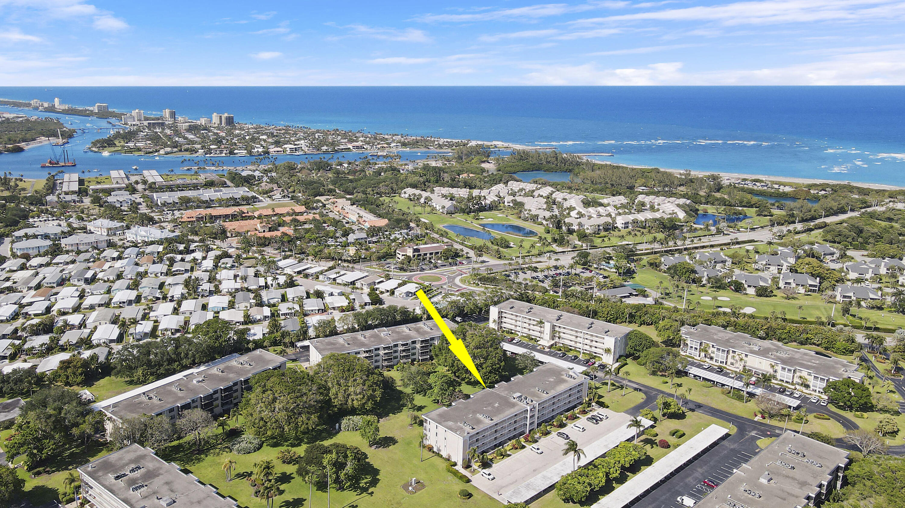 Property for Sale at 300 N A1a 205J, Jupiter, Palm Beach County, Florida - Bedrooms: 2 
Bathrooms: 2  - $449,000