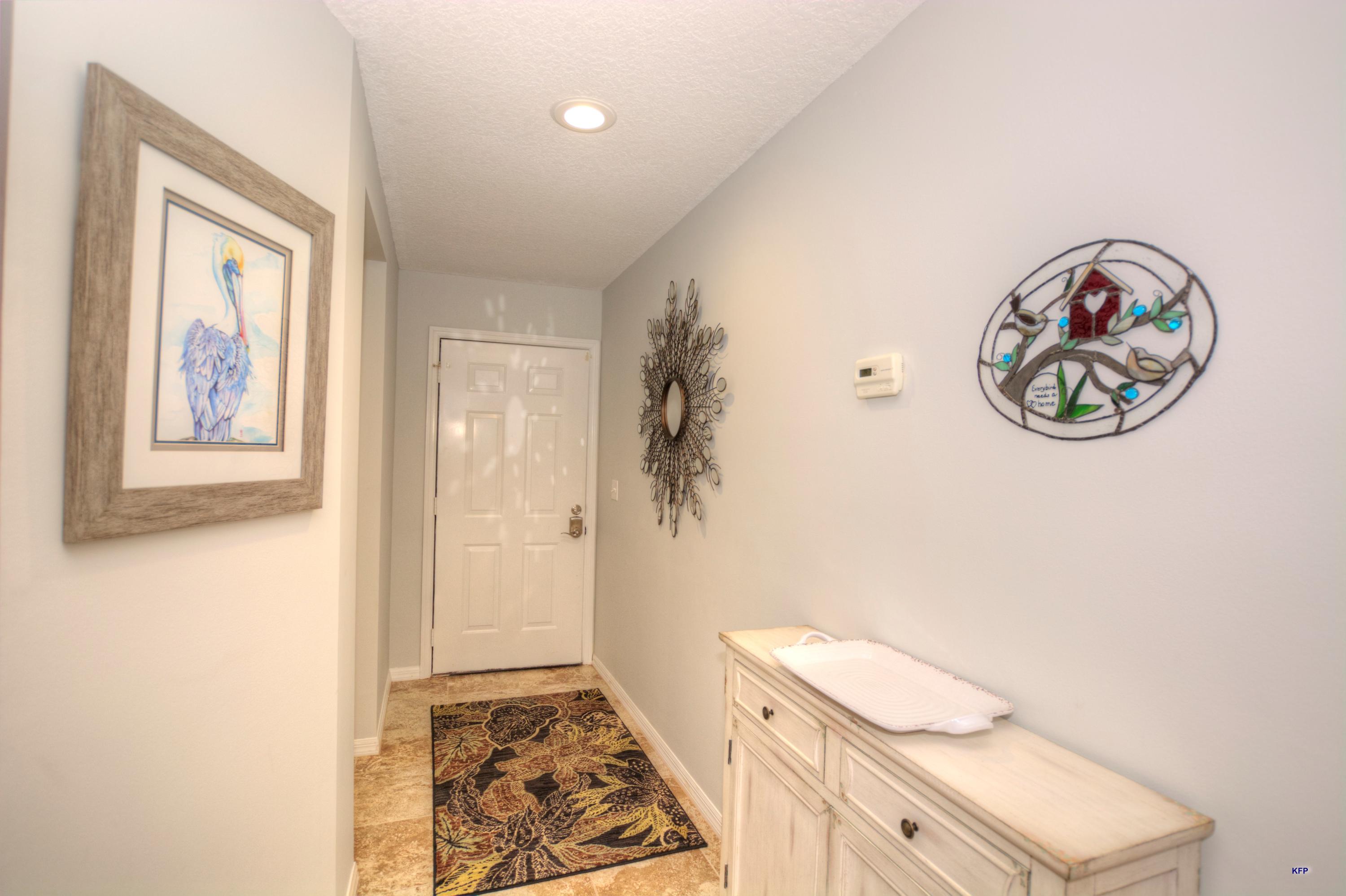 Photo 1 of 6901 Se Constitution Boulevard 103, Hobe Sound, Florida, $199,000, Web #: 10545359