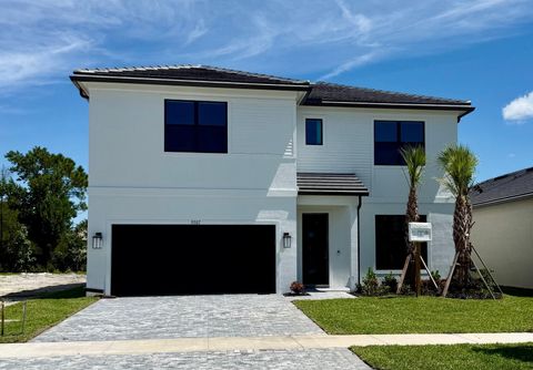Photo of 9207 Cape Honey Bee Lane #Whitestone 21, Lake Worth, FL 33467 (MLS # RX-11098058)