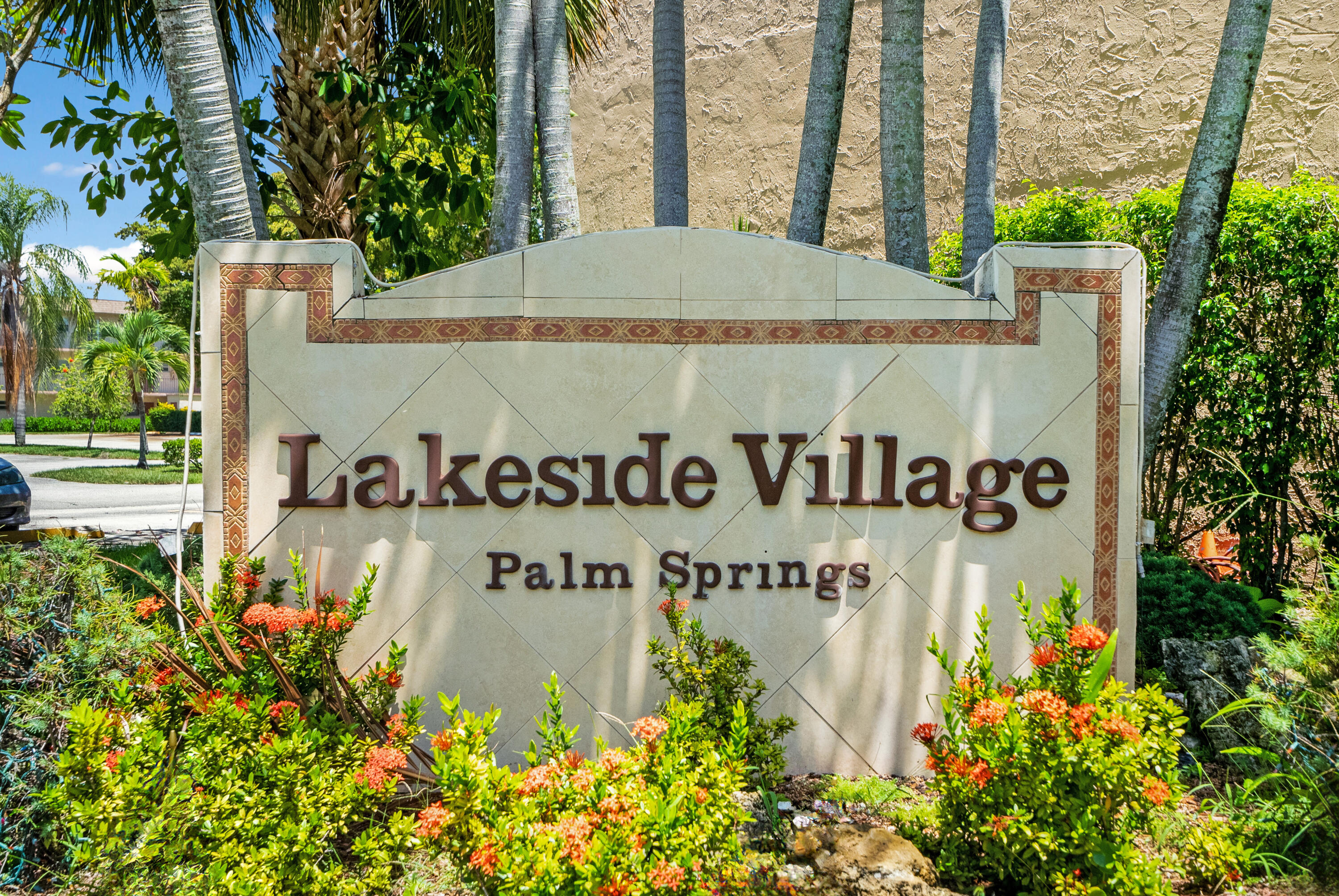 Property for Sale at 729 Lori Drive 404, Palm Springs, Miami-Dade County, Florida - Bedrooms: 2 
Bathrooms: 2  - $135,000