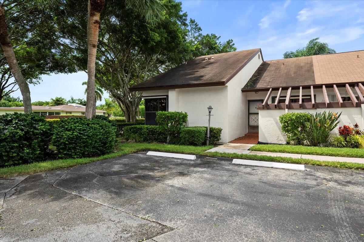 Property for Sale at 3741 English Lane A, Lake Worth, Palm Beach County, Florida - Bedrooms: 2 
Bathrooms: 2  - $255,000