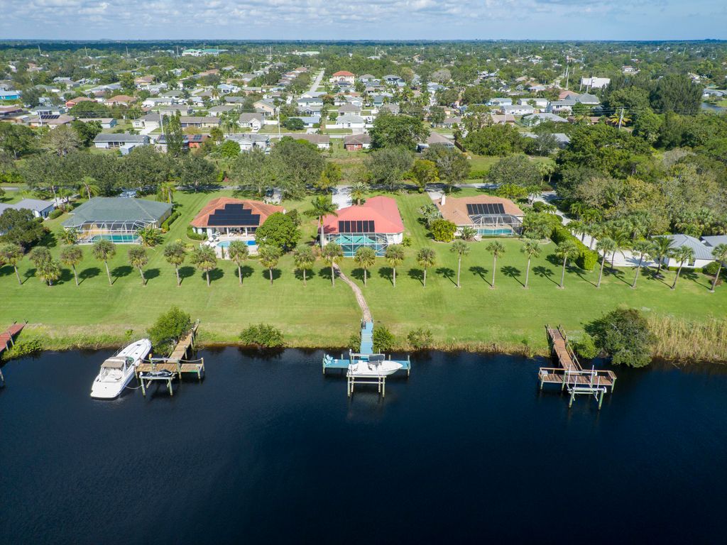 Photo of 2652 SW River Shore Drive, Port Saint Lucie, FL 34984 (MLS # RX-10847040)