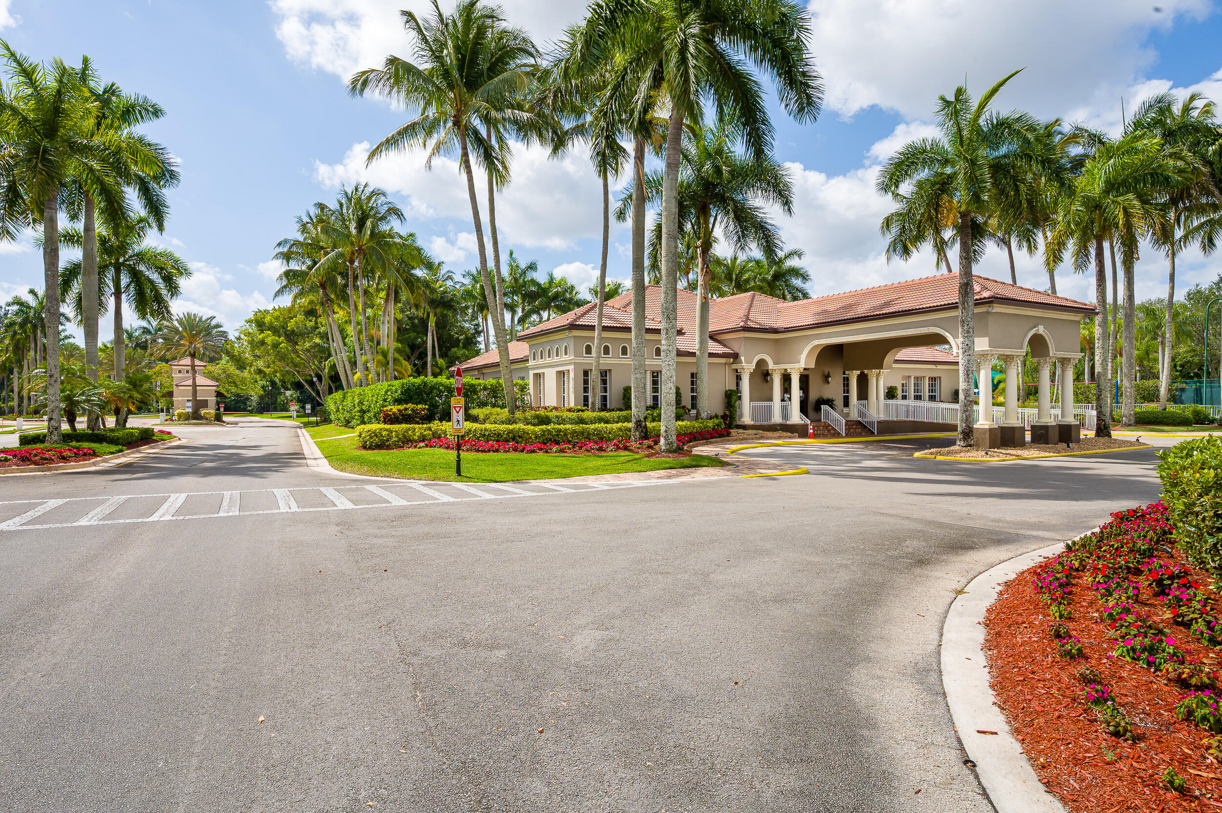 21256 Via Fiore, Boca Raton, Palm Beach County, Florida - 4 Bedrooms  
3.5 Bathrooms - 