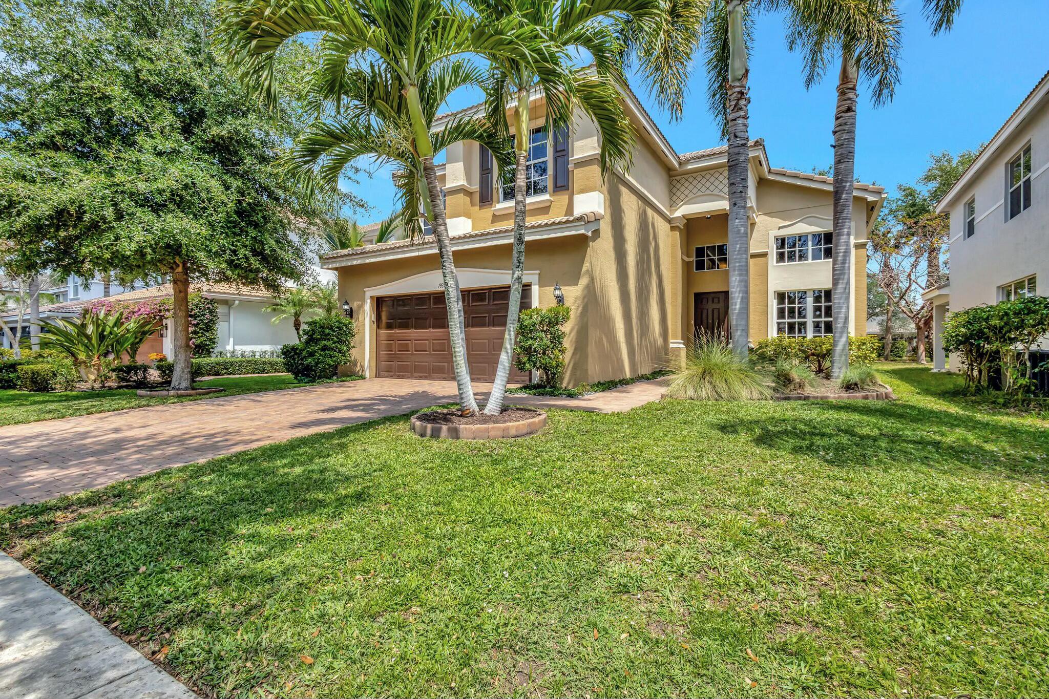 7937 Emerald Winds Circle, Boynton Beach, Palm Beach County, Florida - 5 Bedrooms  
3 Bathrooms - 