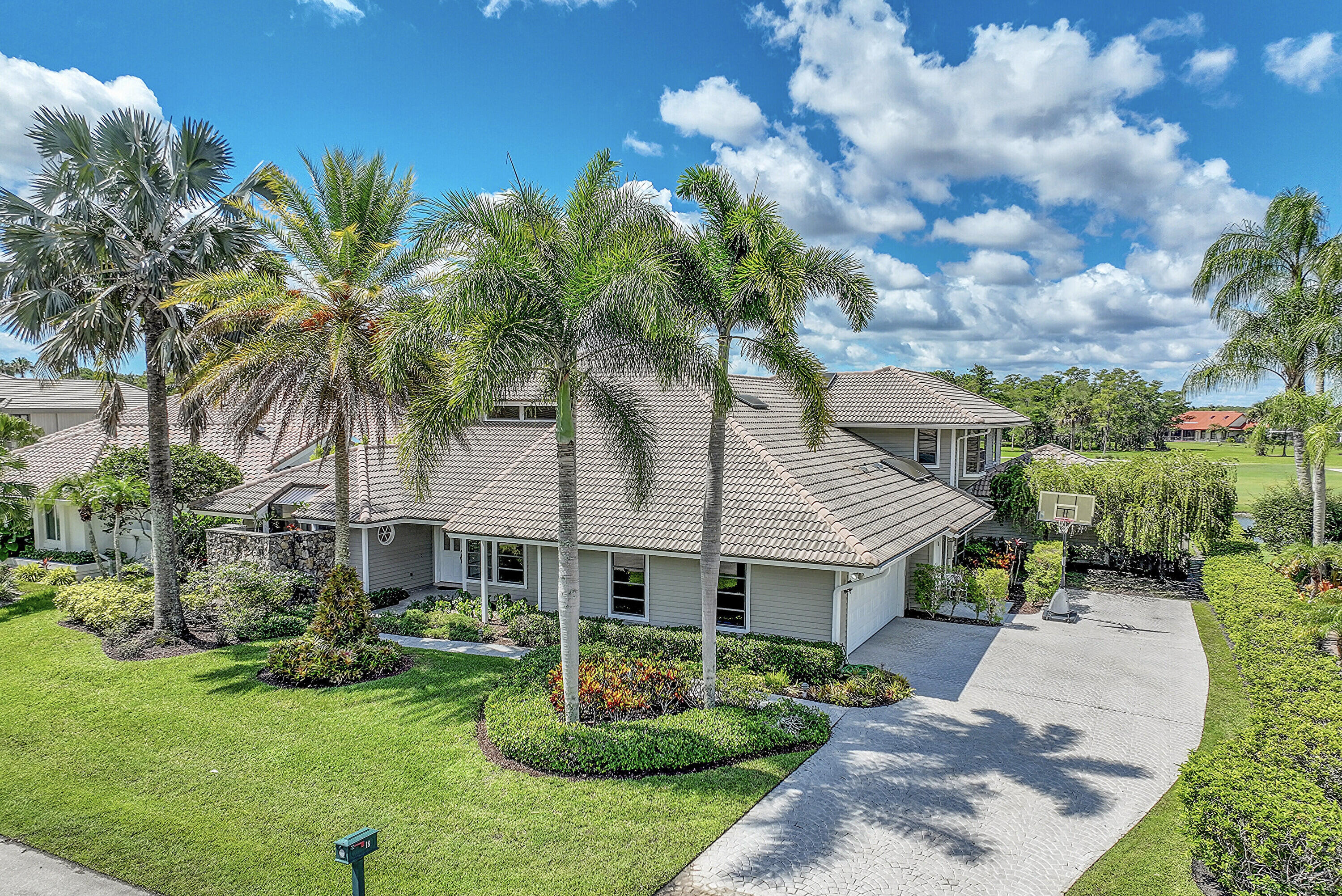 Photo 1 of 18 Sheldrake Lane, Palm Beach Gardens, Florida, $1,265,000, Web #: 10996691