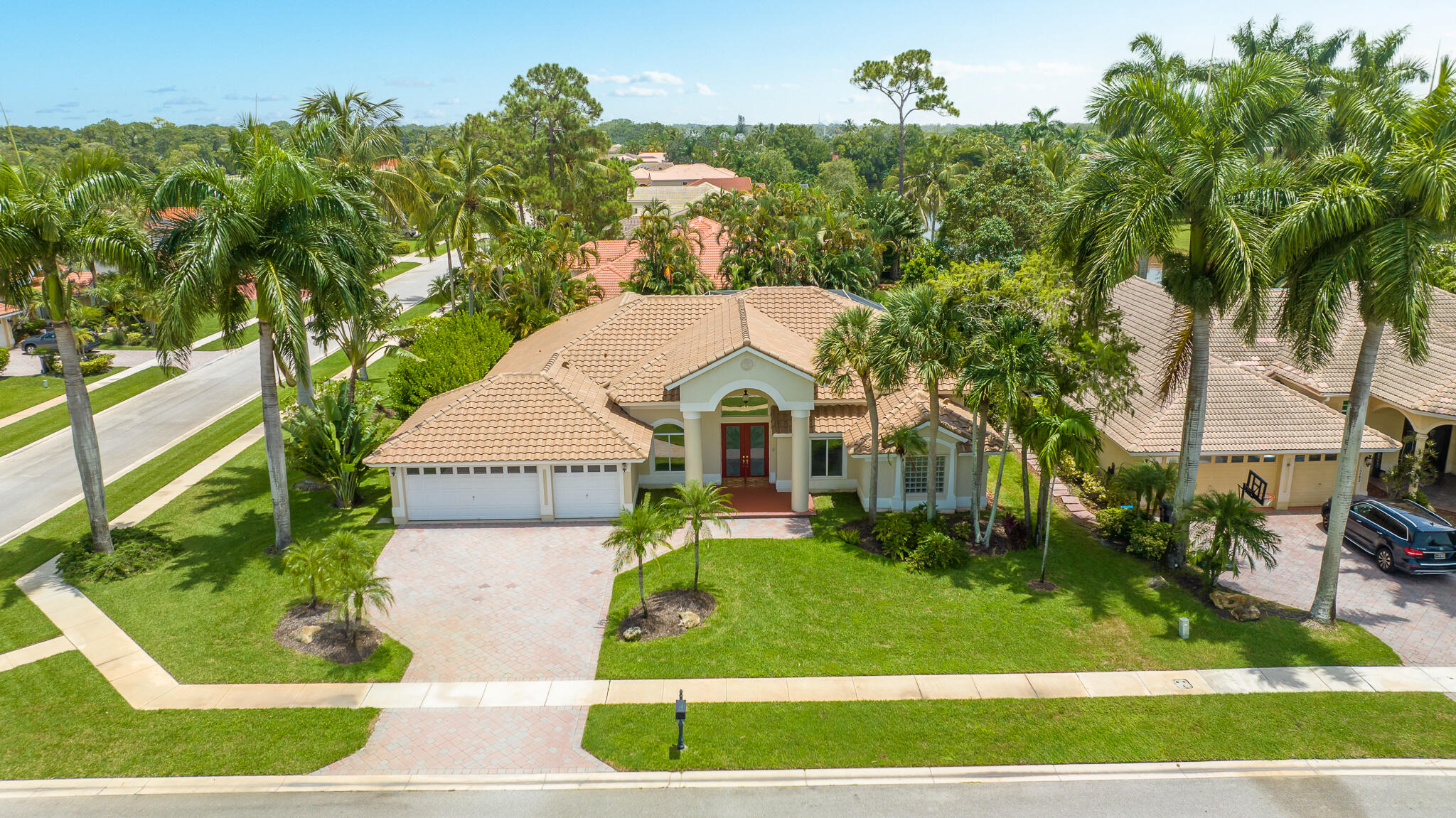 Property for Sale at 15772 Cypress Park Drive, Wellington, Palm Beach County, Florida - Bedrooms: 4 
Bathrooms: 3  - $950,000