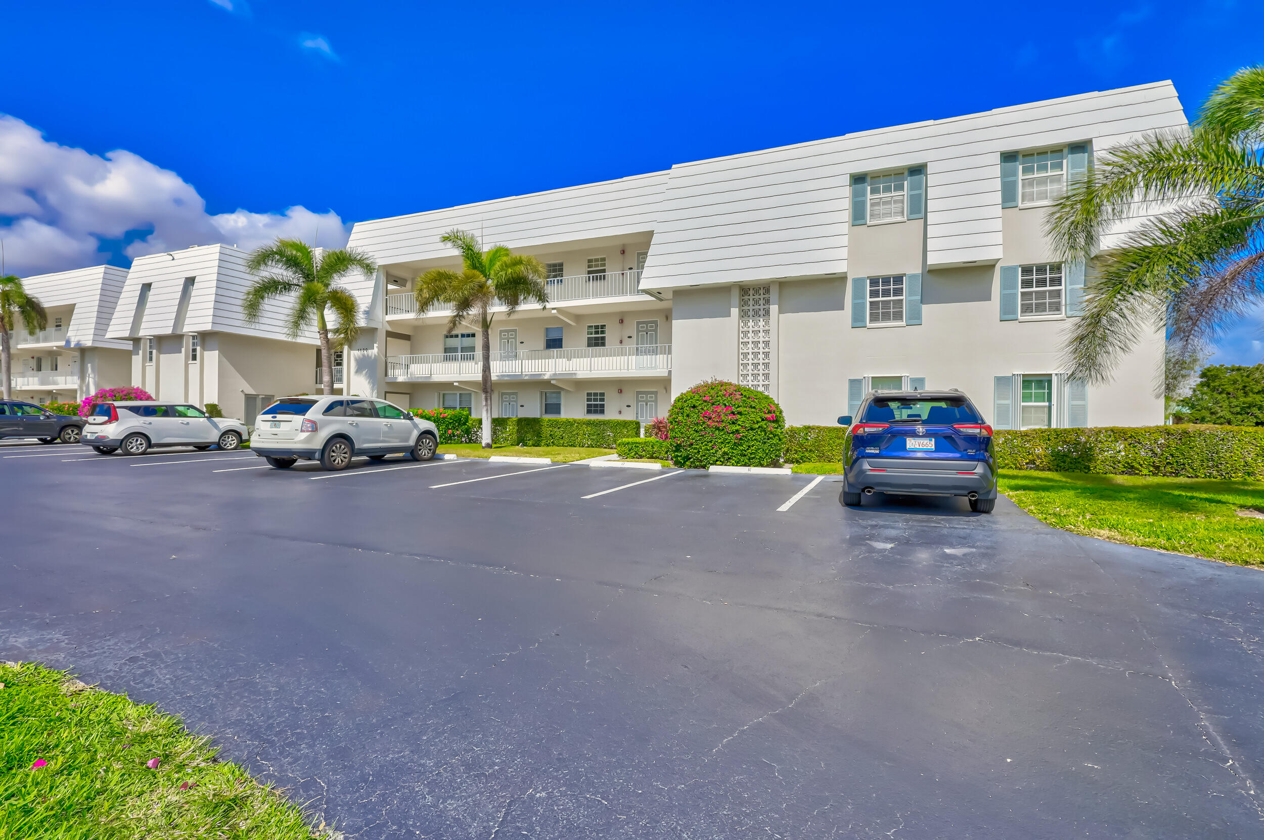 Property for Sale at 1130 Sugar Sands Boulevard 188, Riviera Beach, Palm Beach County, Florida - Bedrooms: 3 
Bathrooms: 2  - $515,000