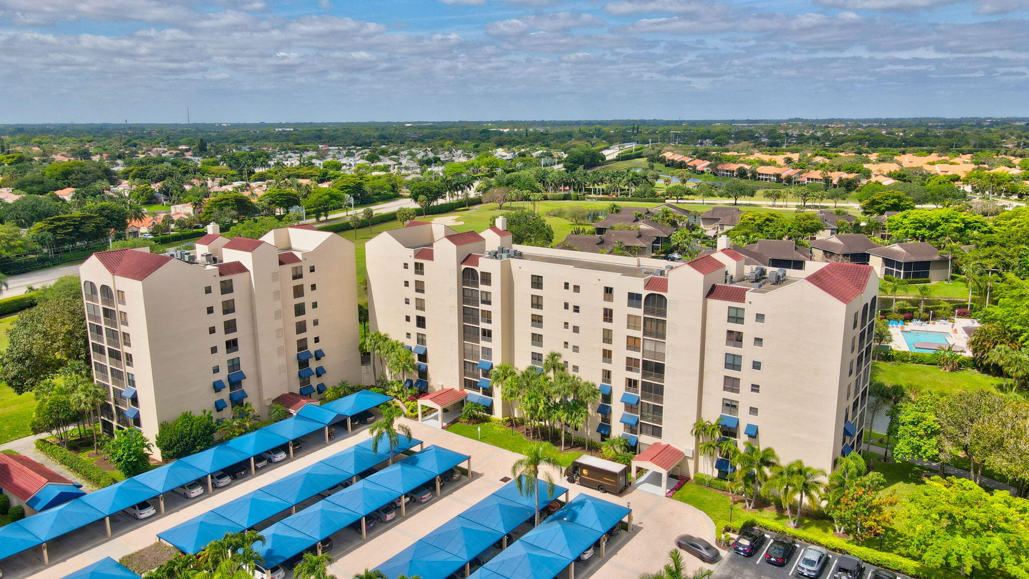 7578 Regency Lake Drive 702, Boca Raton, Palm Beach County, Florida - 3 Bedrooms  
2.5 Bathrooms - 