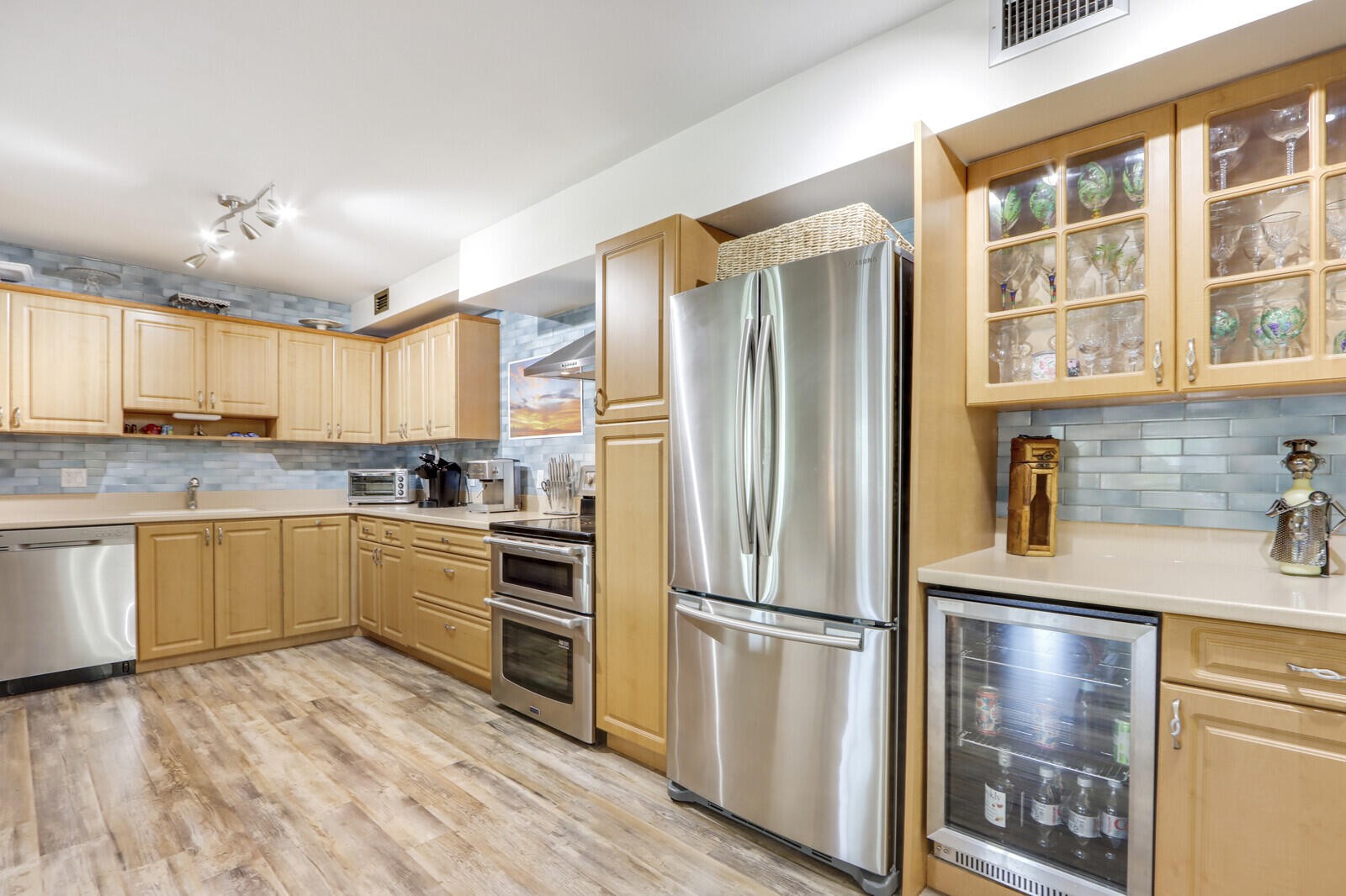 Property for Sale at 300 N Highway A1a 204A, Jupiter, Palm Beach County, Florida - Bedrooms: 2 
Bathrooms: 2.5  - $699,900