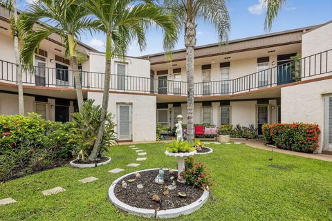 Photo of 6 Greenway Village Vlg N #210, Royal Palm Beach, FL 33411 (MLS # RX-11121775)