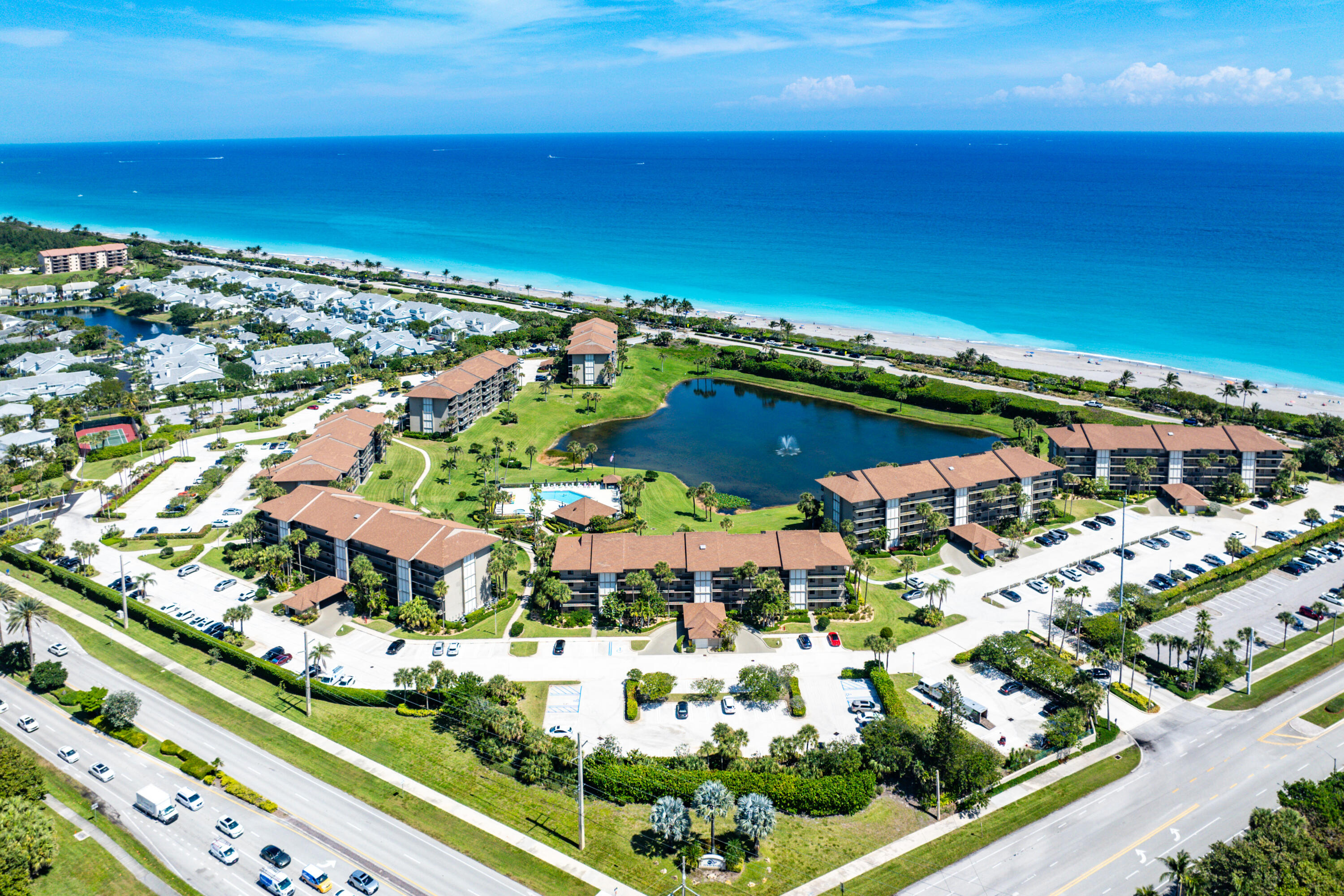 Property for Sale at 501 S Seas Drive 406, Jupiter, Palm Beach County, Florida - Bedrooms: 2 
Bathrooms: 2  - $895,000