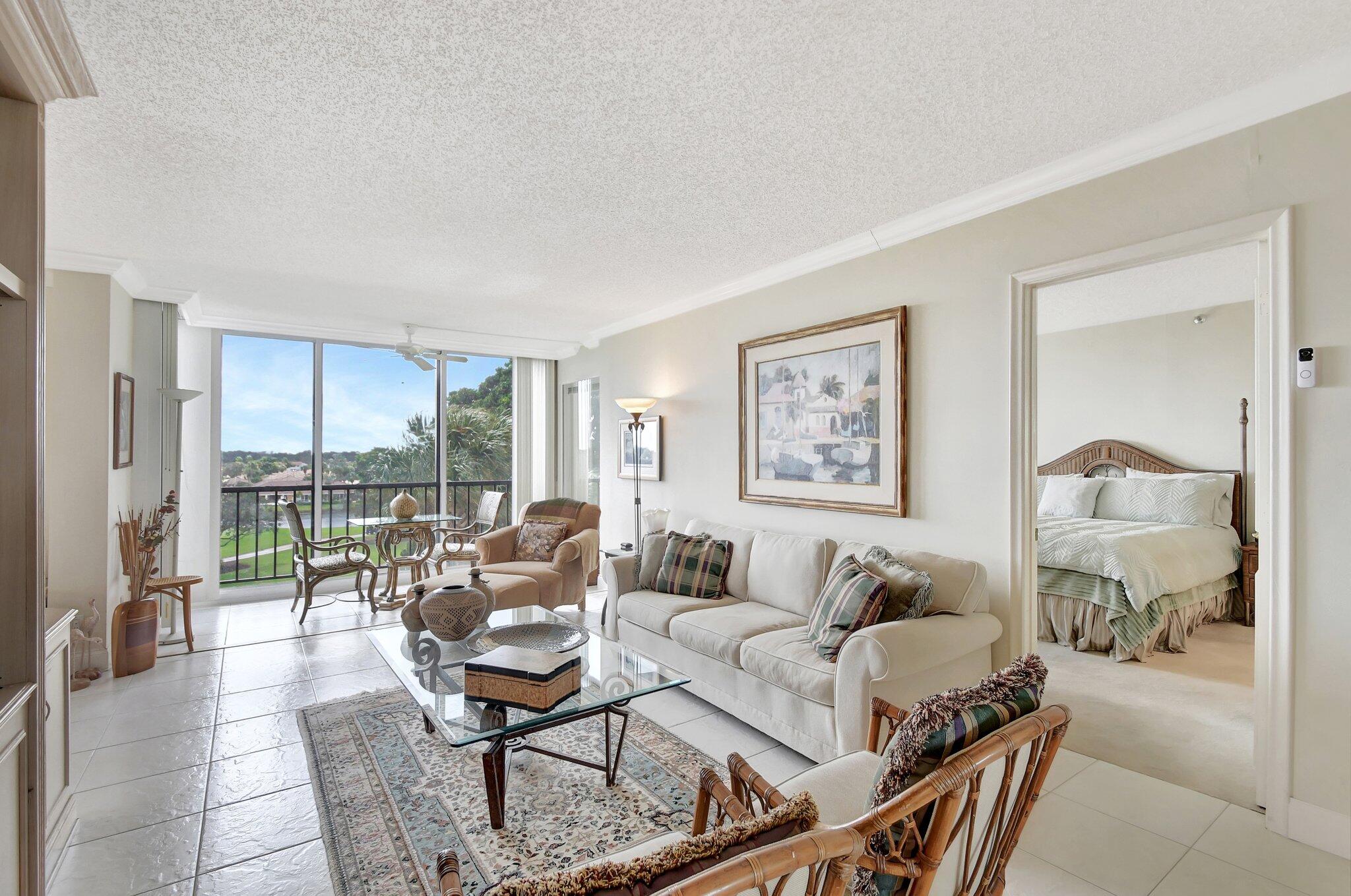 6895 Willow Wood Drive 1051, Boca Raton, Palm Beach County, Florida - 2 Bedrooms  
2 Bathrooms - 