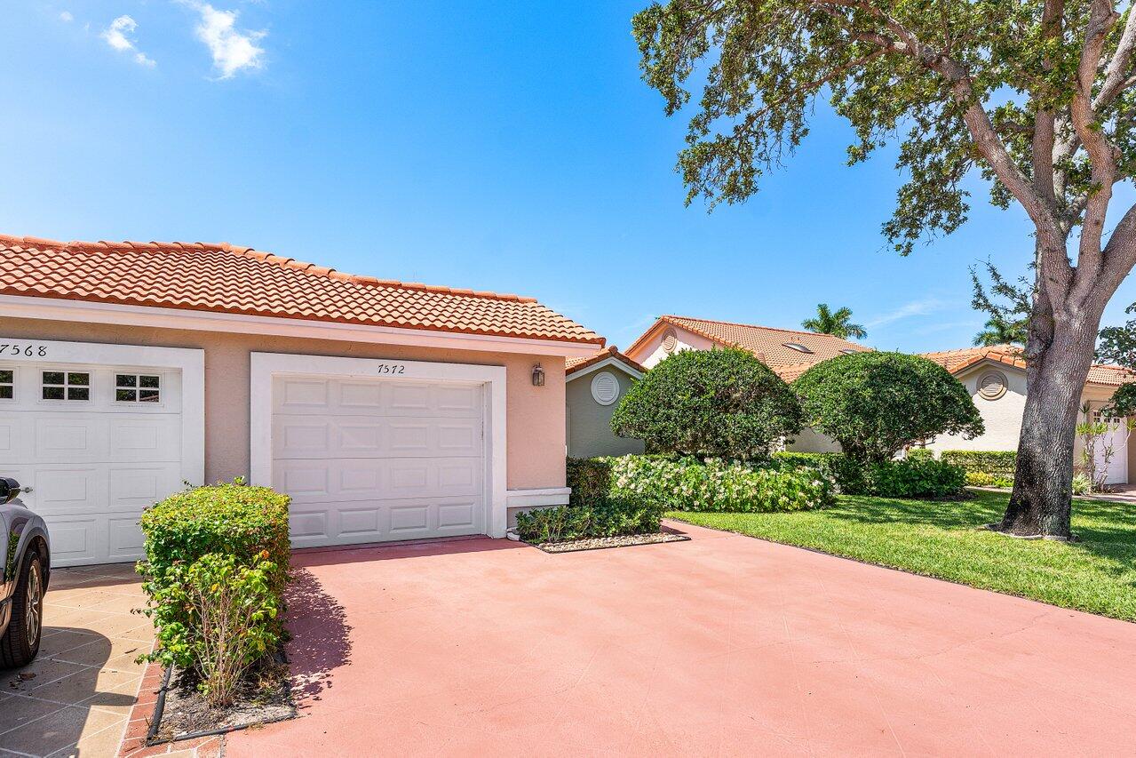 7572 Island Breeze Terrace, Boynton Beach, Palm Beach County, Florida - 2 Bedrooms  
2 Bathrooms - 