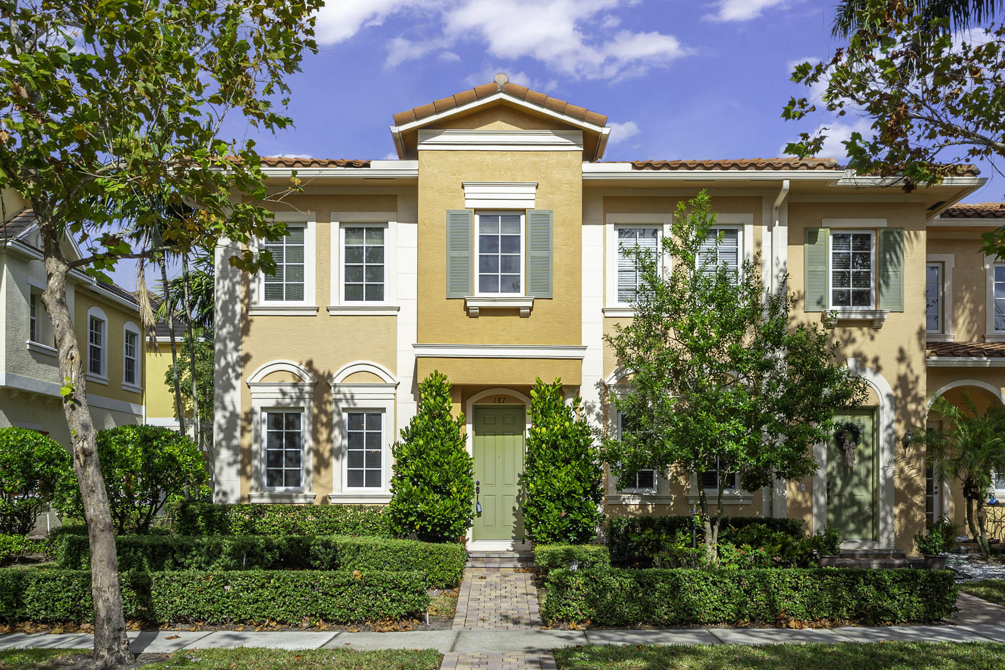 Photo 1 of 187 Edenberry Avenue, Jupiter, Florida, $729,000, Web #: 11047861