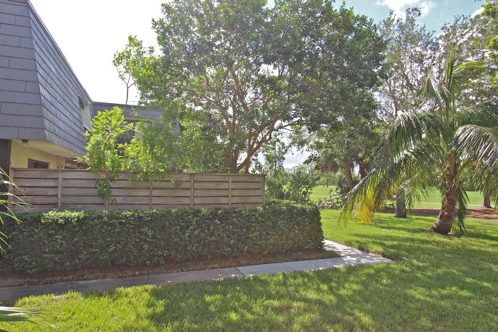 Photo of 1319 13th Terrace #1319, Palm Beach Gardens, FL 33418 (MLS # RX-10978722)
