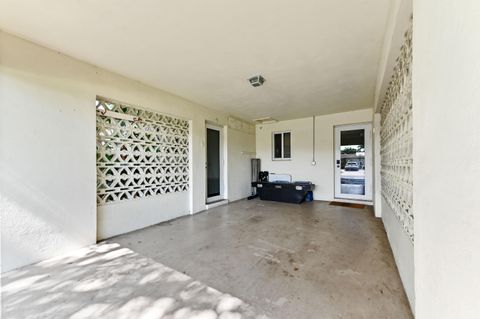 Tiny photo for 4311 NE 16th Avenue, Oakland Park, FL 33334 (MLS # RX-11098875)