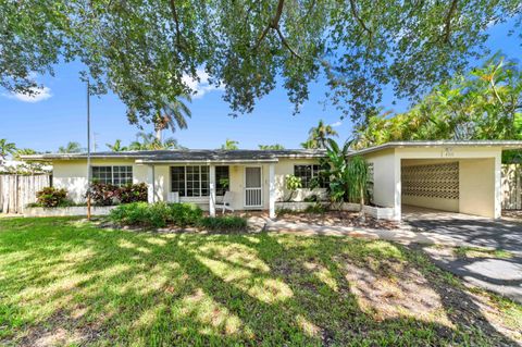 Tiny photo for 4311 NE 16th Avenue, Oakland Park, FL 33334 (MLS # RX-11098875)