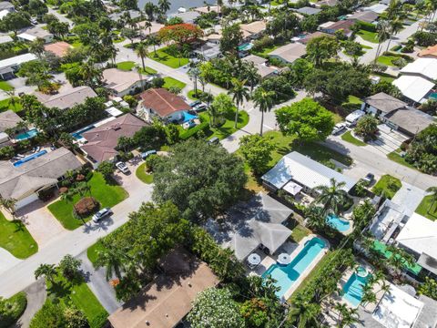 Tiny photo for 4311 NE 16th Avenue, Oakland Park, FL 33334 (MLS # RX-11098875)