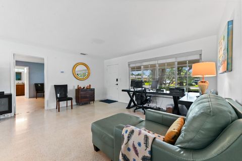 Tiny photo for 4311 NE 16th Avenue, Oakland Park, FL 33334 (MLS # RX-11098875)